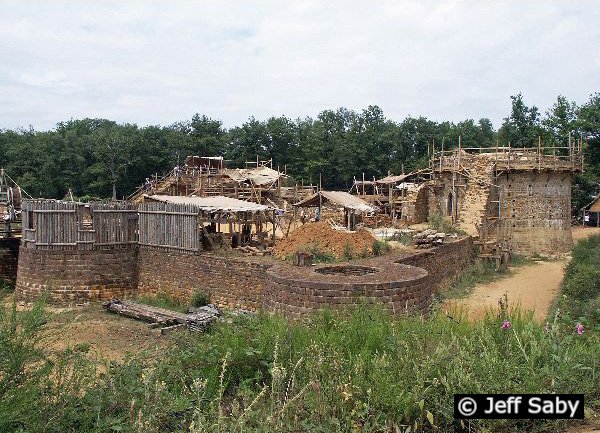 1/26. Château de Guédelon. Dim 09.07.06
